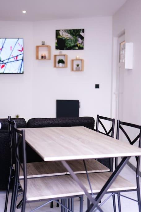 Le Cocon Capestanais Apartment Capestang Ngoại thất bức ảnh