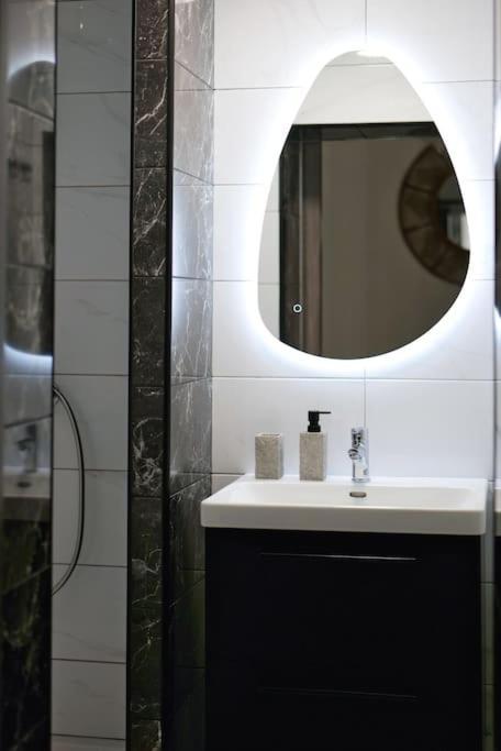 Le Cocon Capestanais Apartment Capestang Ngoại thất bức ảnh