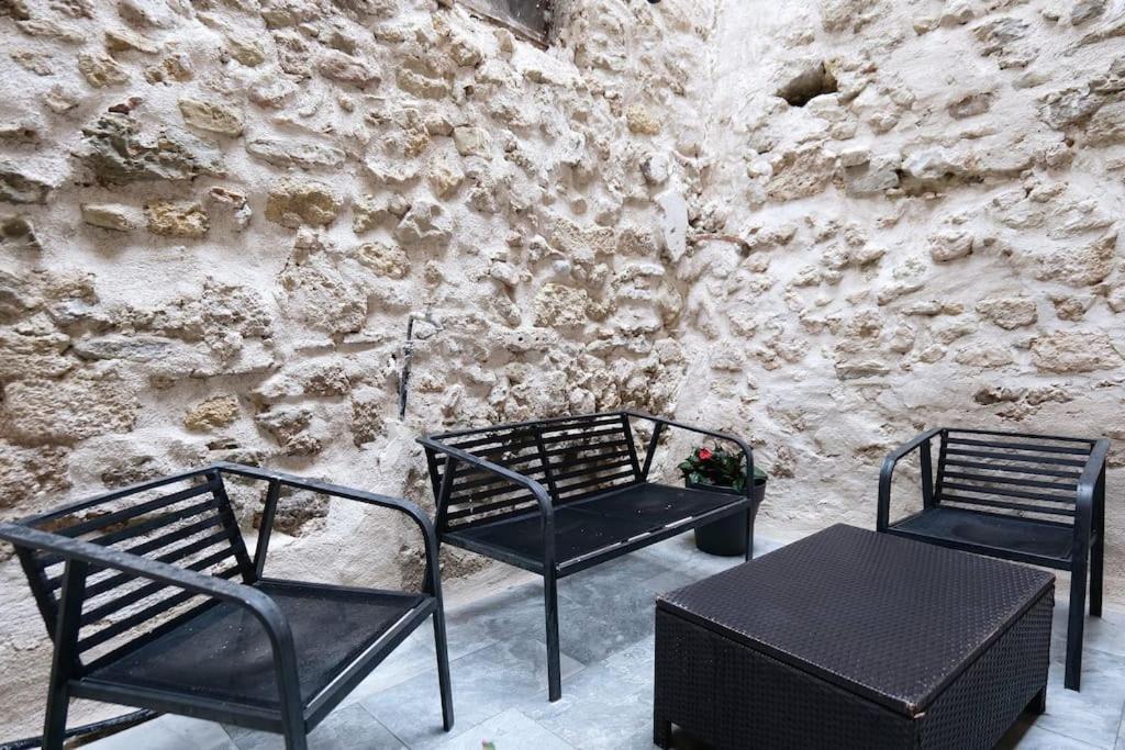 Le Cocon Capestanais Apartment Capestang Ngoại thất bức ảnh